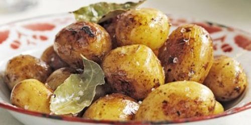 وصفات: البطاطا الشباب، مطهي في النبيذ