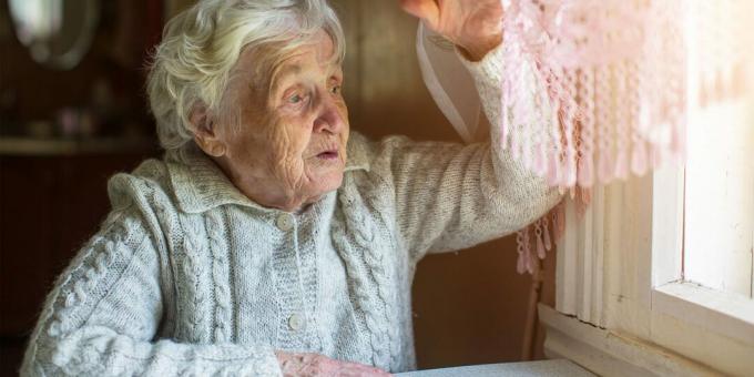 مساعدة كبار السن على تنظيم حياتهم اليومية: حل مشكلة الإضاءة المنخفضة
