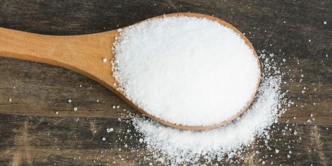 الأطعمة التي تحتوي على اليود: الملح المعالج باليود