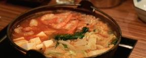 وصفات: Chanko مطعم - الحساء، والتي تتغذى على sumoists