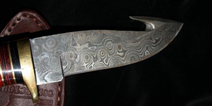 تقنيات الحضارة القديمة: سكين صيد حديث مصنوع من فولاذ دمشق 