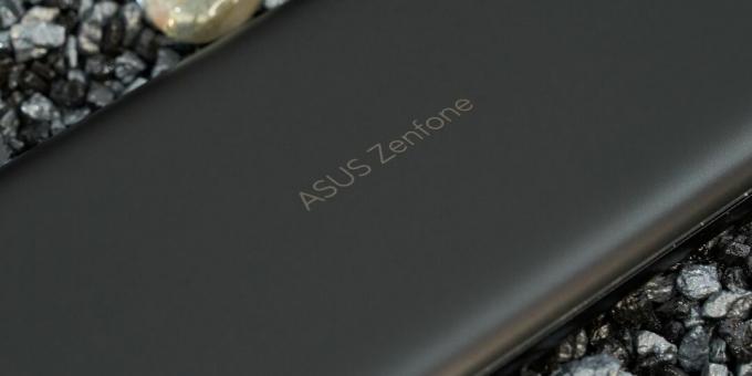 مراجعة Asus Zenfone 8 - رائد كامل في هيكل مضغوط