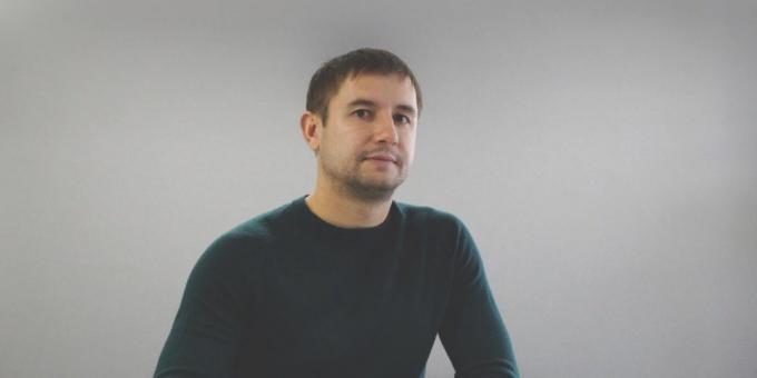 مكسيم Sundalov، مؤسس المدرسة على الانترنت باللغة الانجليزية