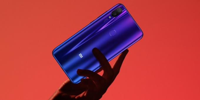 XIAOMI مي اللعب: الزجاج اللوحة الخلفية