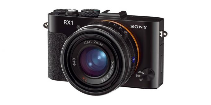 معظم الكاميرات: سوني DSC-RX1