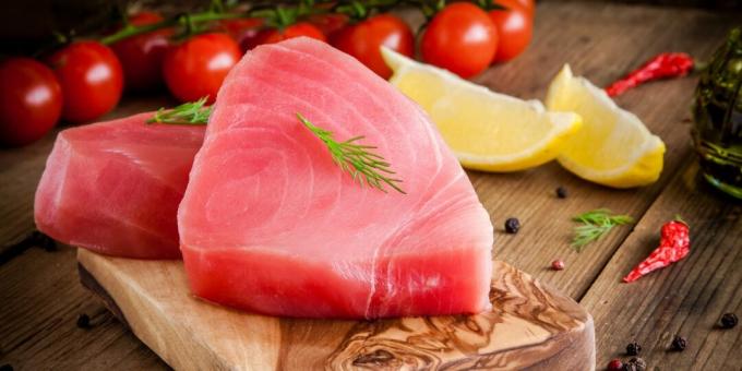 الأطعمة التي تحتوي على اليود: التونة
