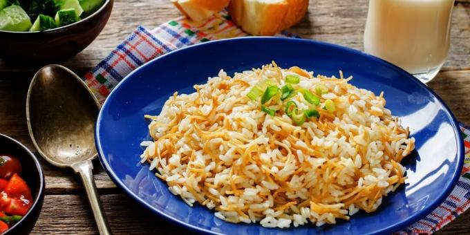 أرز بالشعيرية على الطريقة التركية