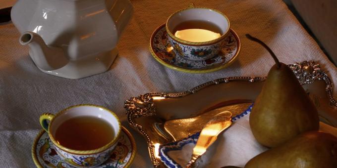 شاي الفواكه: الشاي الكمثرى مع الياسمين