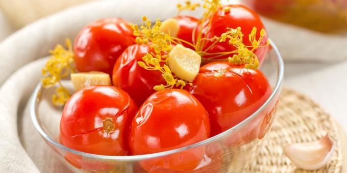 كيفية مخلل الطماطم والثوم والفجل والخردل الحبوب