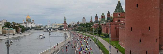 موسكو ماراثون 2015: الطريق يمر العديد من المباني التاريخية