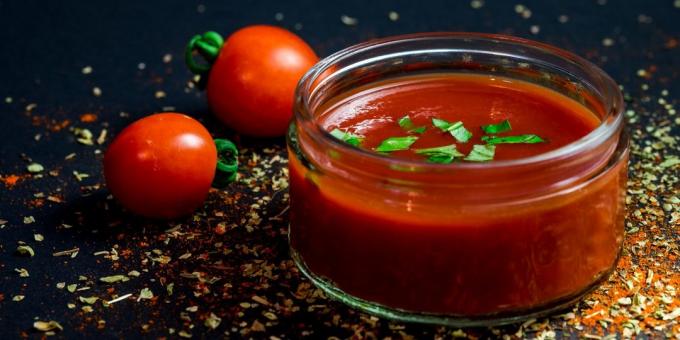 وصفات العصائر. حار الطماطم عصير