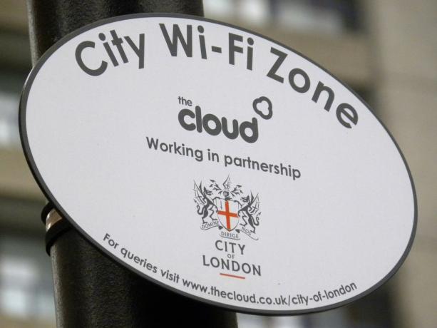 واي فاي منطقة في الشارع في لندن