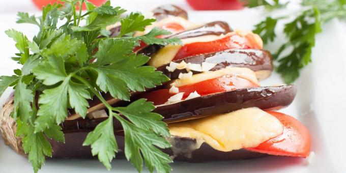 وصفة المقلية الباذنجان مع الطماطم والثوم