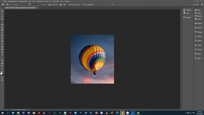 كيفية اقتصاص صورة في Photoshop: اضغط على Enter (في Windows) أو Return (Mac OS)