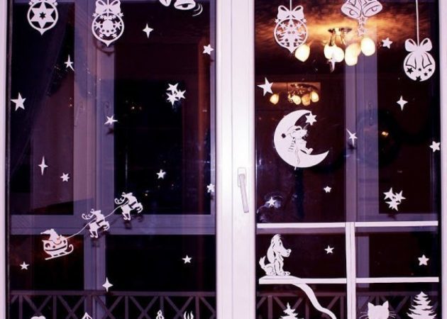 كيفية تزيين المنزل في ليلة رأس السنة الجديدة: نوافذ